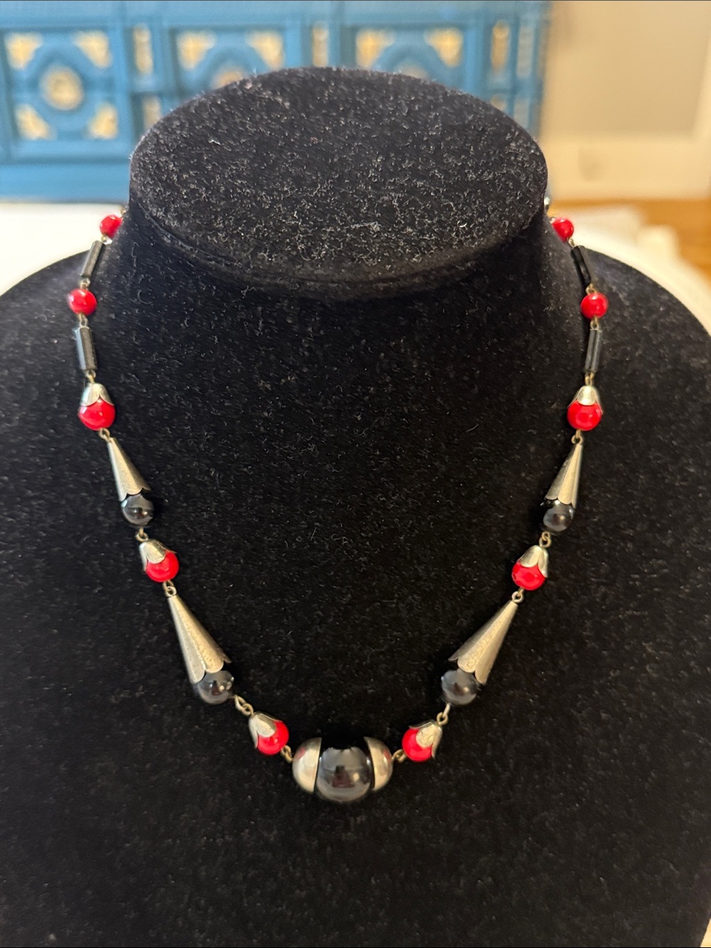 Vintage Silver Tone Red Black Beaded Choker Collar Statement Necklace
